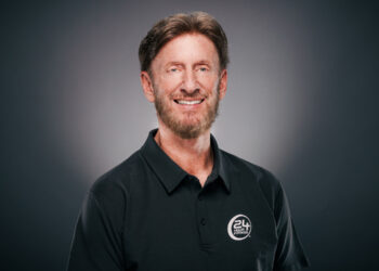 24 Hour Fitness CEO