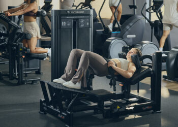 Glutebuilder Selectorized Line